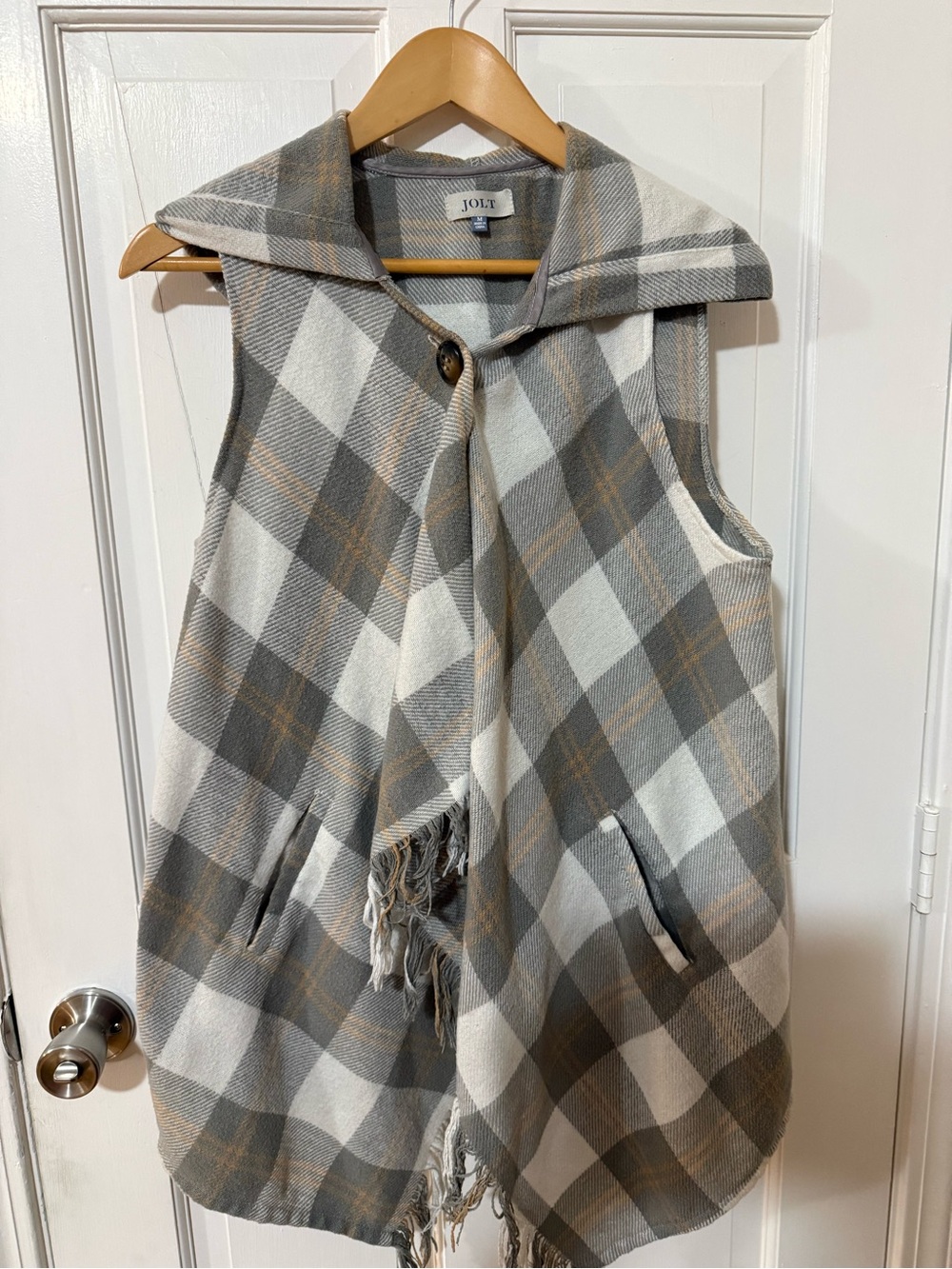 Jolt plaid fringe poncho in Gray, Cream & Brown tones